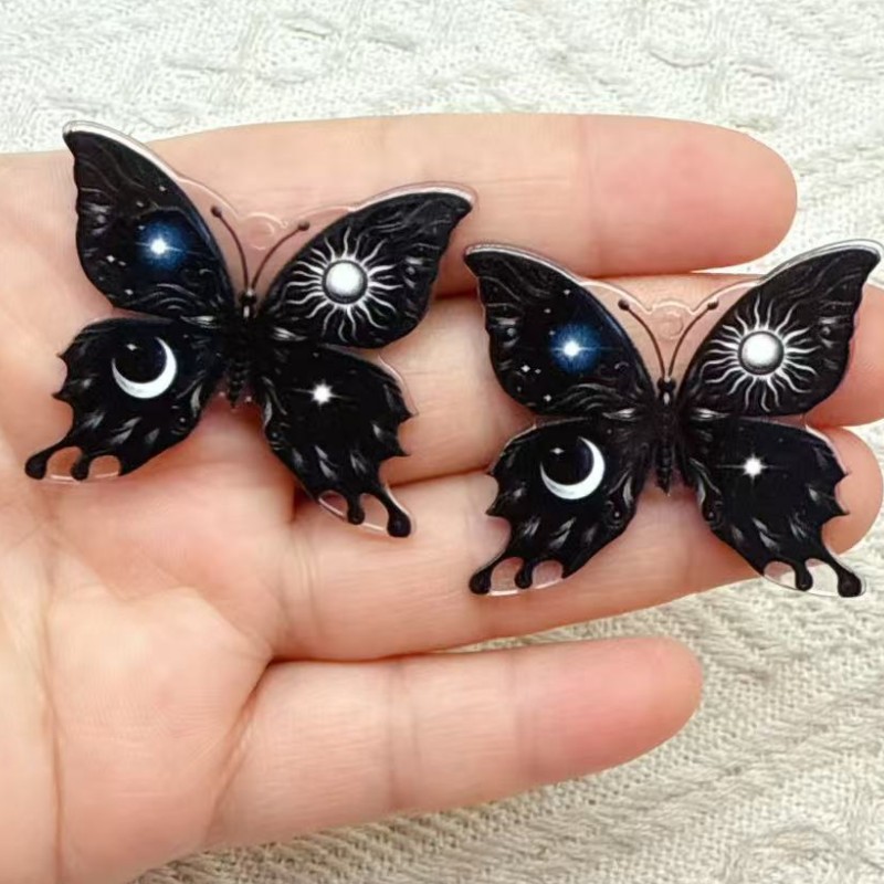 Gotik Koyu Kelebek Akrilik Kol - Butterfly Pendant Necklace incelemesi ve fiyatı