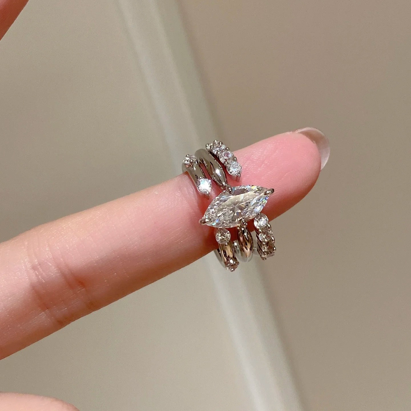 Minimalist Tarz Üçü Bir Arada  - Minimalist Ring Stackable incelemesi ve fiyatı